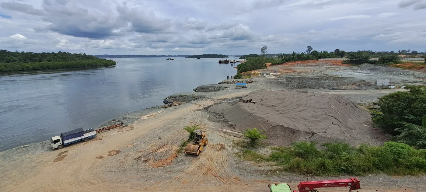 Proyek TUKS dan Stockpile material